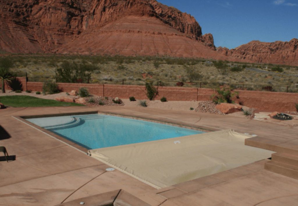Image of a pool cover on a new pool 2
